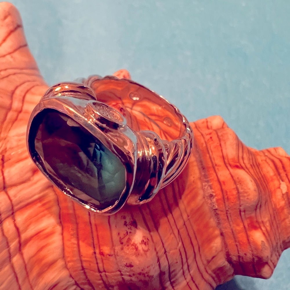 Sterling silver 925 topaz ring, weighs 12.26 grams - Picture 5 of 14